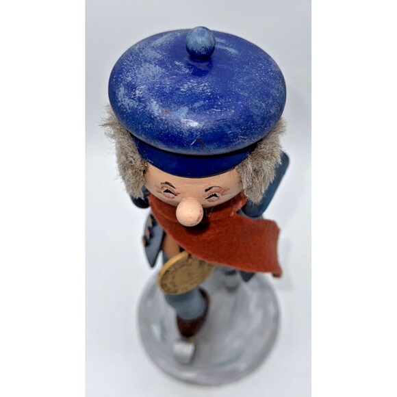 Vintage Heirloom Collection ZIMS Ice Skating Nutcracker (Approx. 14" Tall) 1999 - Picture 5 of 16